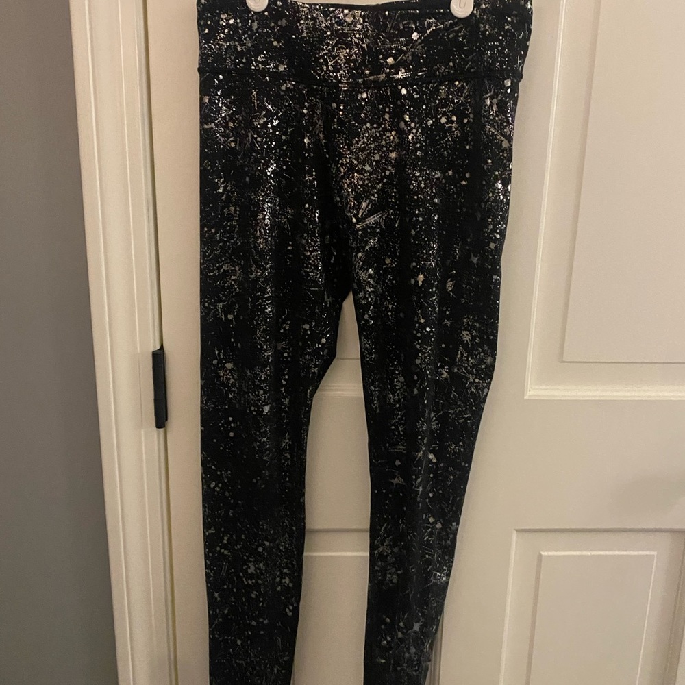 black and silver ivivva(lululemon) leggings